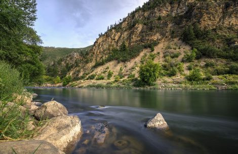 Colorado River, Glenwood Canyon at Glenwood Canyons Resort, Colorado, USA