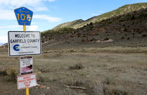 The welcome to Garfield County sign on County Road 108 near Carbondale, Colorado.
