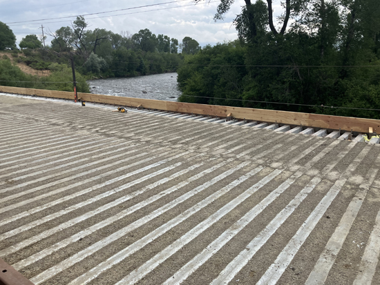 Construction on the County Road 108 Thompson Creek Road bridge near Carbondale.