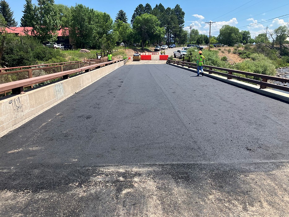 Construction on the County Road 108 Thompson Creek Road bridge near Carbondale.